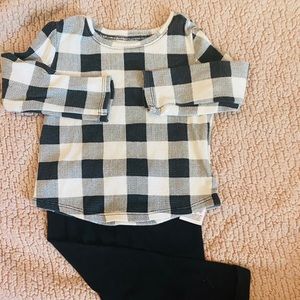 Thermal 18-24 mo / black leggings 18-24 mo